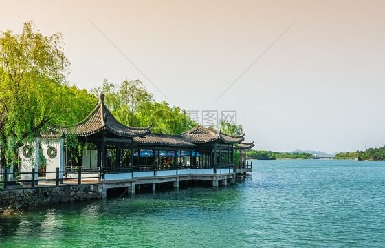 溧阳乌米饭