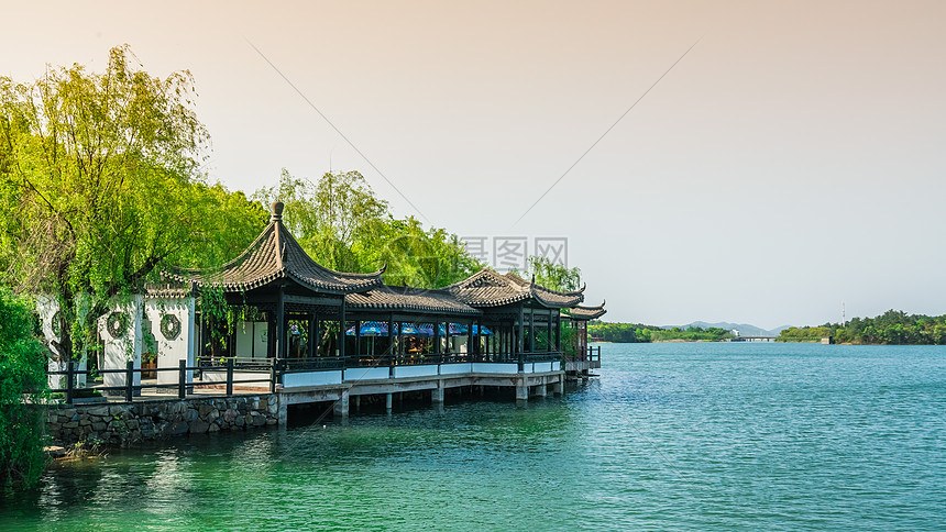 溧阳乌米饭